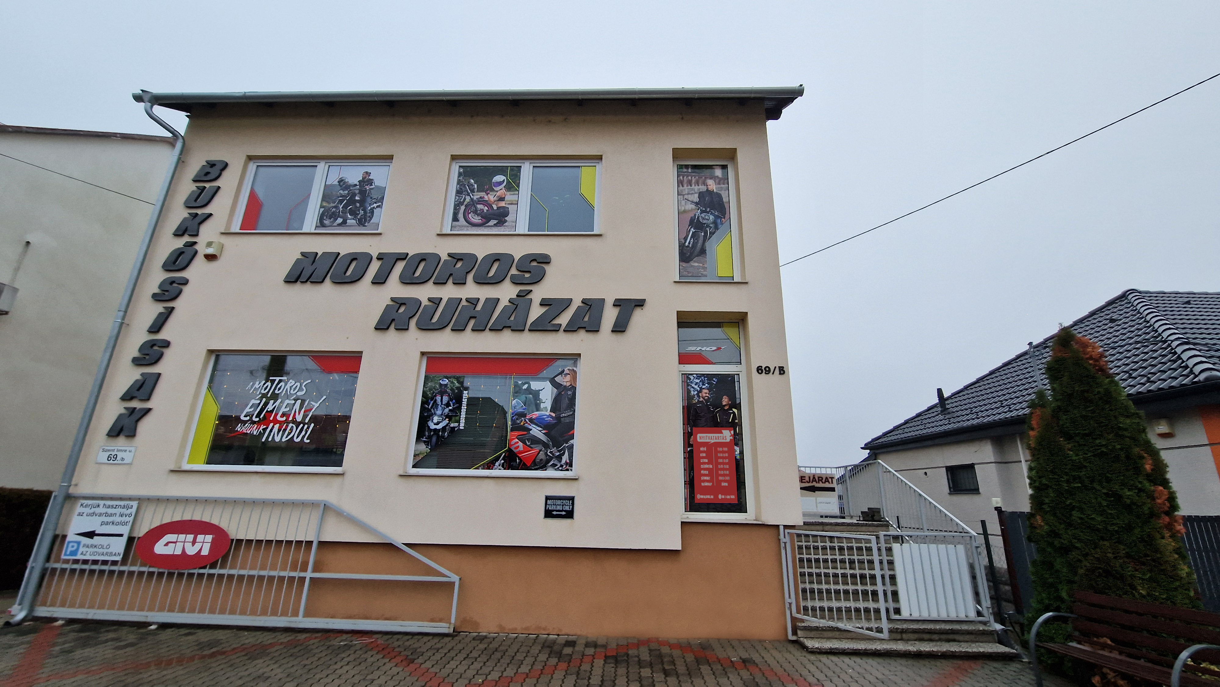 SHOX MOTOROS ÁRUHÁZ GYŐR