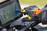 Sixgear Burst motoros kesztyű Fekete/Piros/Sárga/Fehér