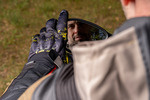 Sixgear Burst motoros kesztyű Fekete/Piros/Sárga/Fehér